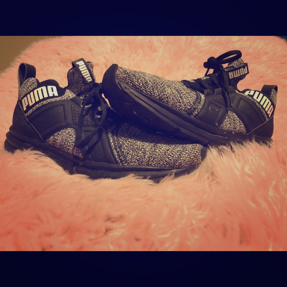 Running shoes